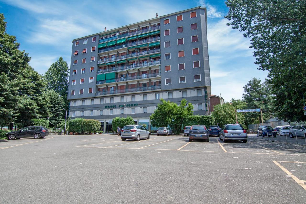 מילאנו Hotel Dei Fiori מראה חיצוני תמונה