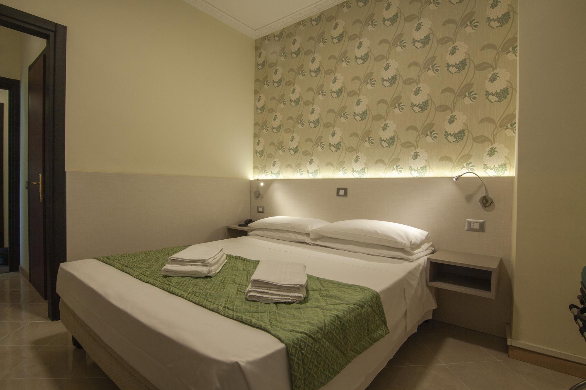 מילאנו Hotel Dei Fiori מראה חיצוני תמונה