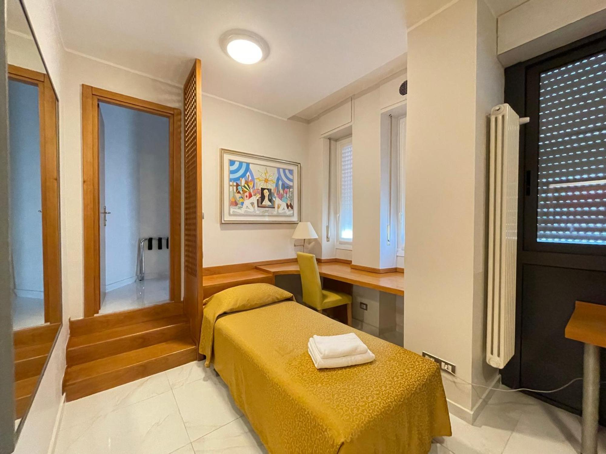 מילאנו Hotel Dei Fiori מראה חיצוני תמונה