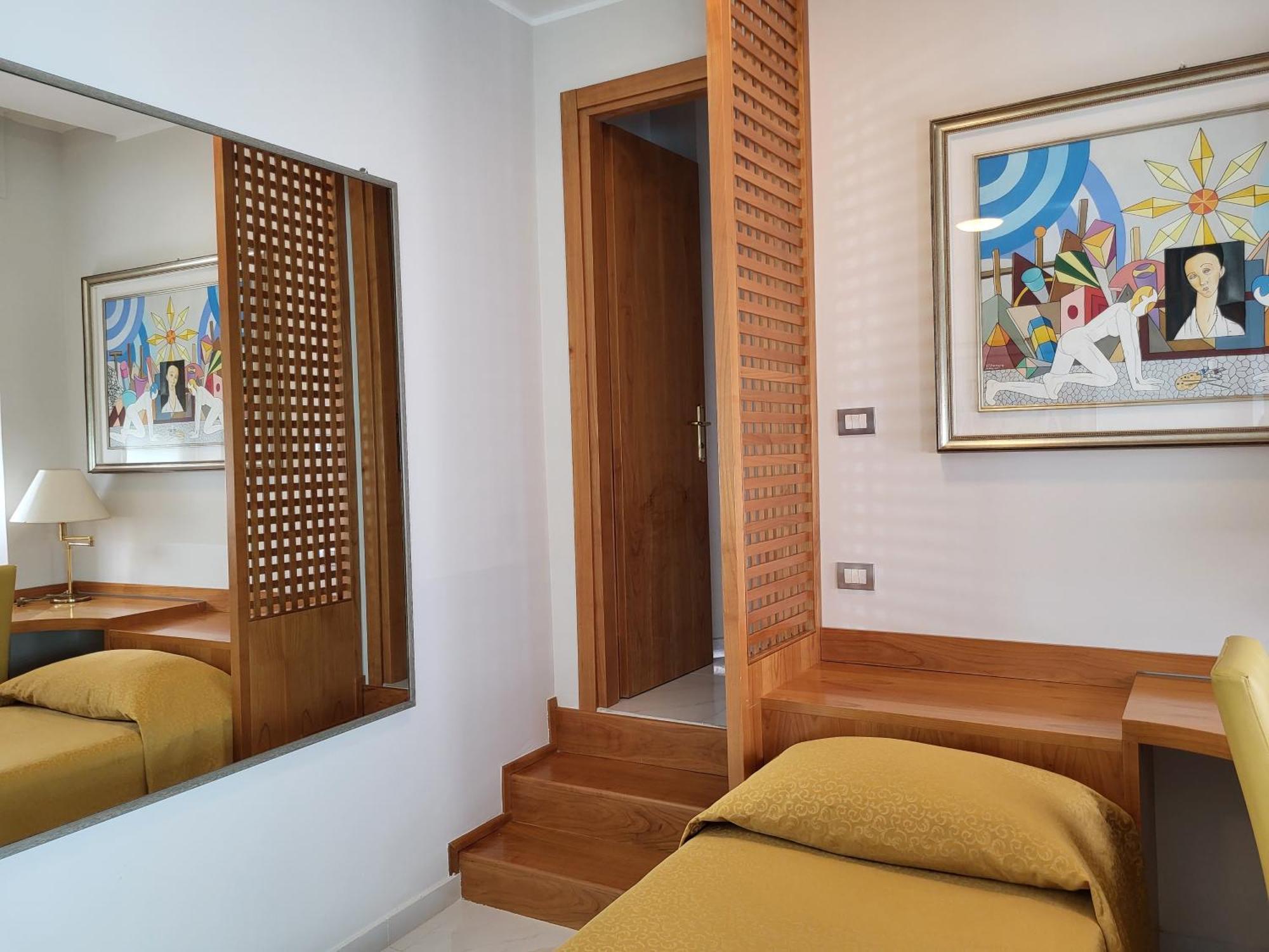מילאנו Hotel Dei Fiori מראה חיצוני תמונה