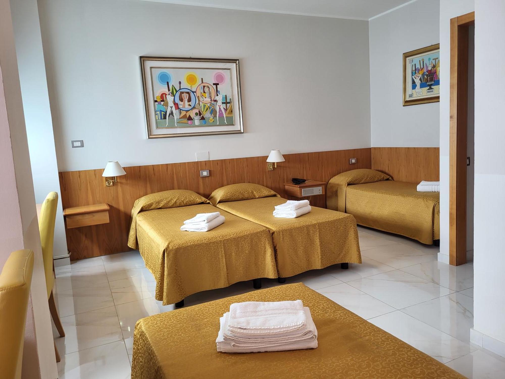 מילאנו Hotel Dei Fiori מראה חיצוני תמונה