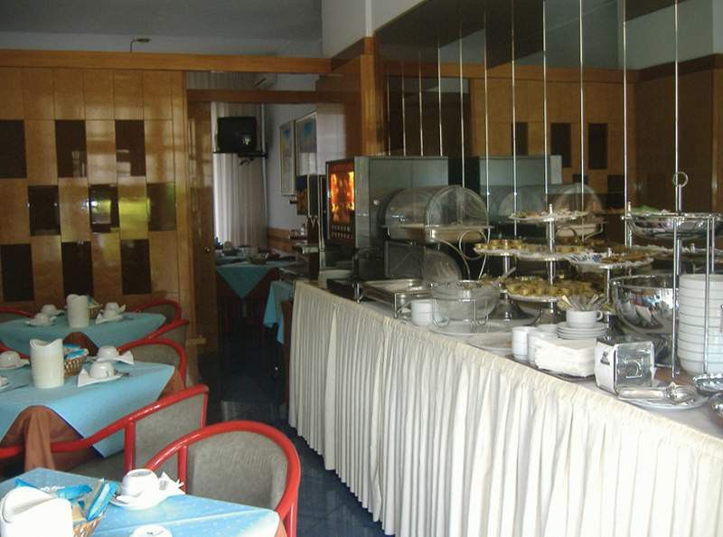 מילאנו Hotel Dei Fiori מראה חיצוני תמונה